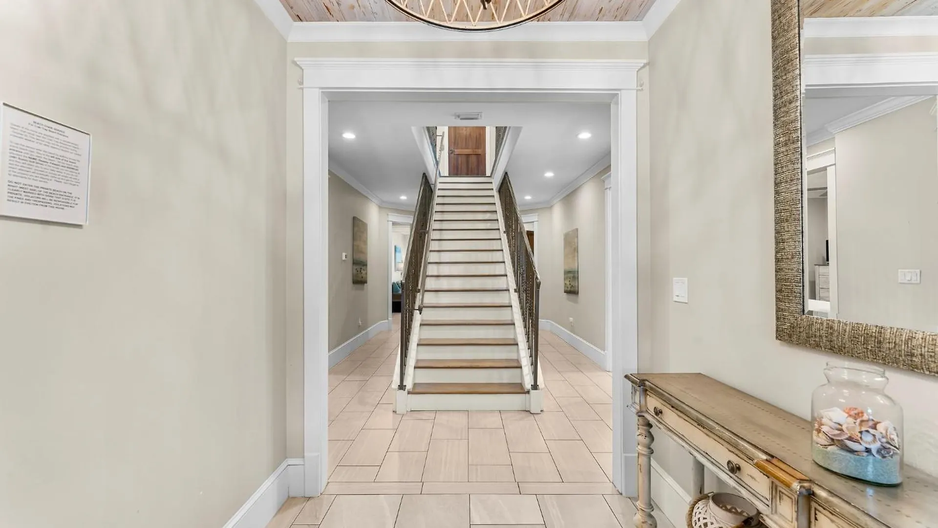Seastar Palazzo With Beach Views, Lake, And Pool Destin